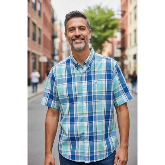 CHAPS Ralph Lauren Men's Blue Plaid Short Sleeved Button Up Size XL - Picture 1 of 4